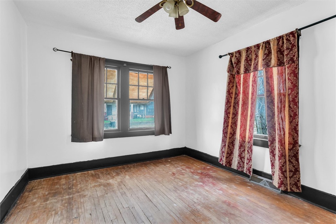 1504 N Monroe Street Property Photo 11