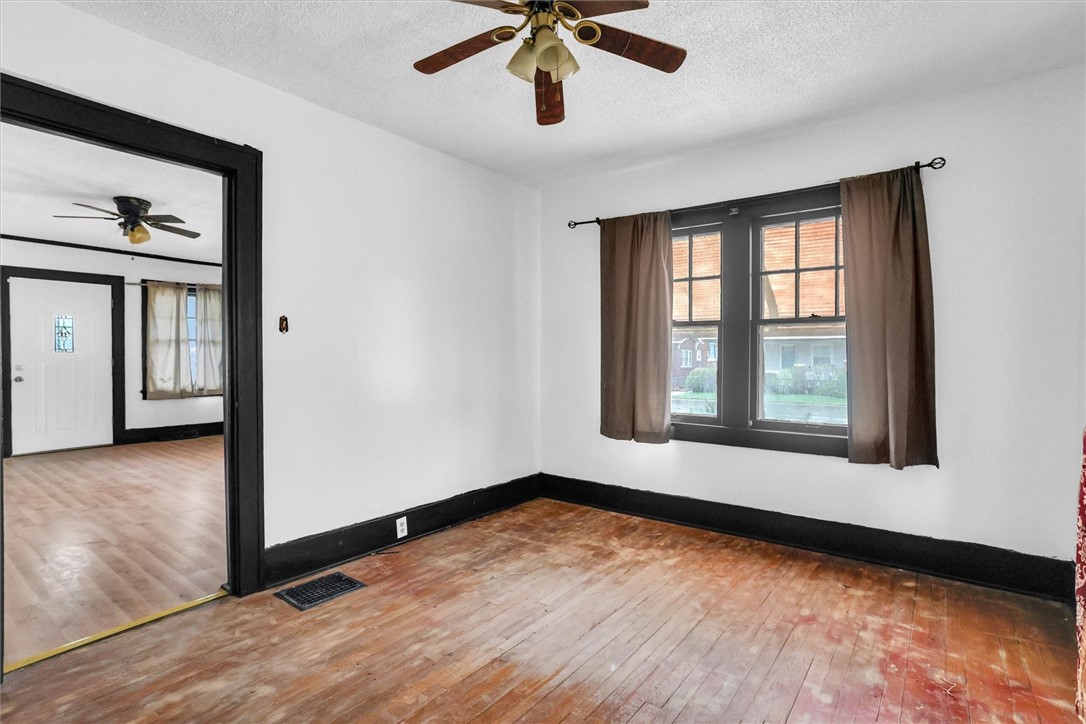 1504 N Monroe Street Property Photo 12