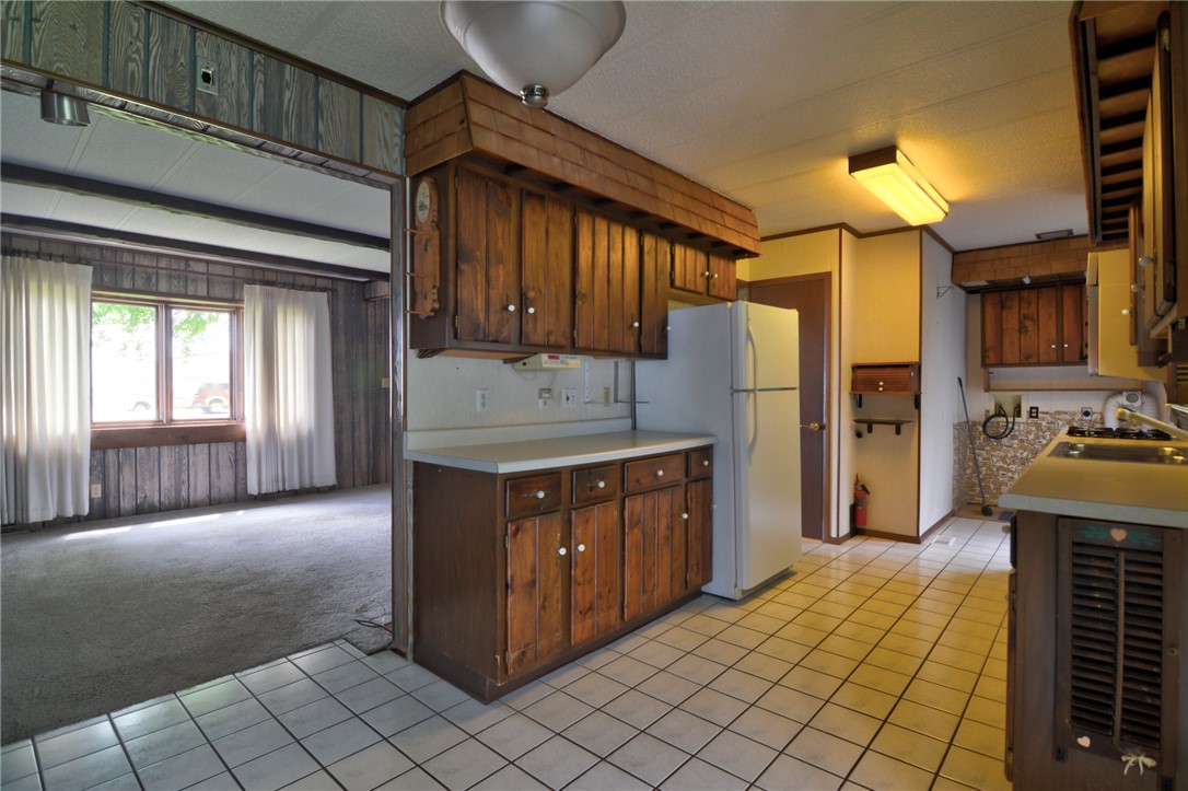 707 S Airport Road Property Photo 16