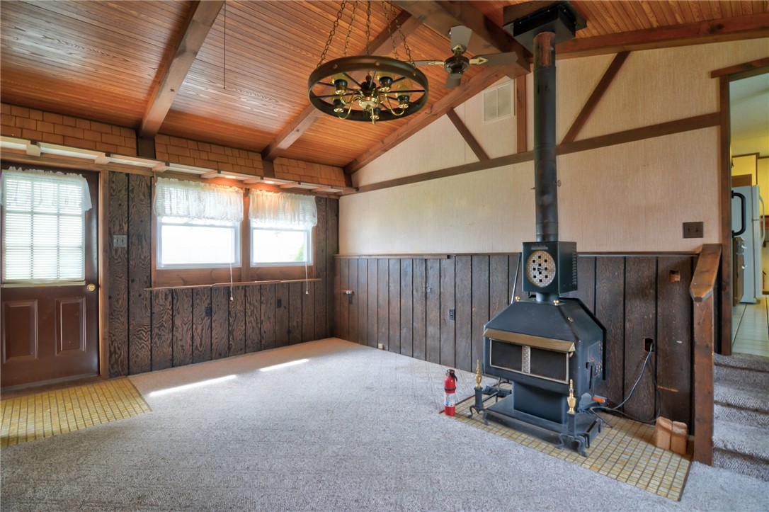 707 S Airport Road Property Photo 22
