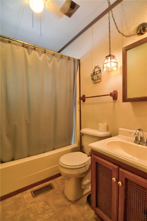 707 S Airport Road Property Photo 29