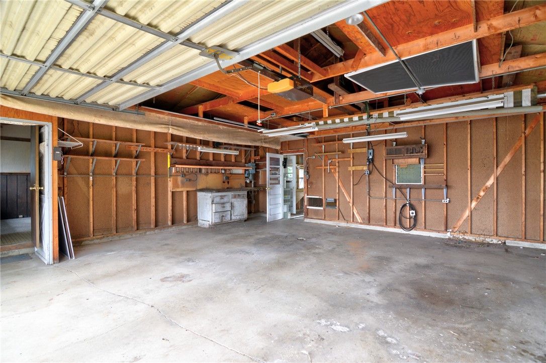 707 S Airport Road Property Photo 41