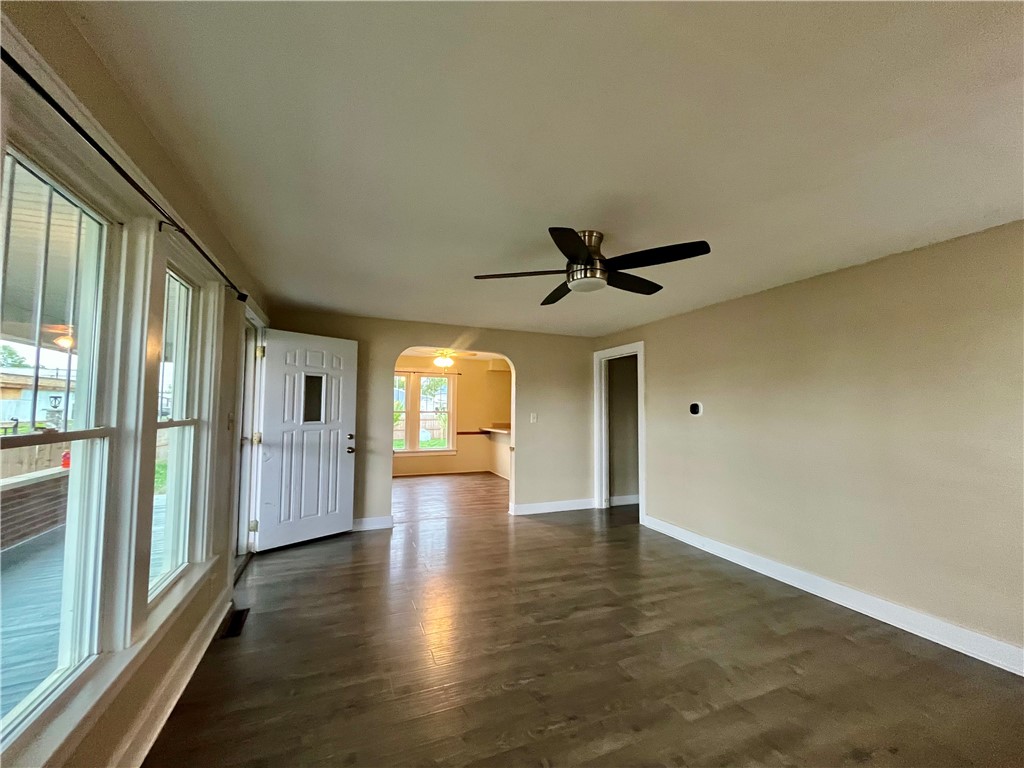 605 N 15 Street Property Photo 6