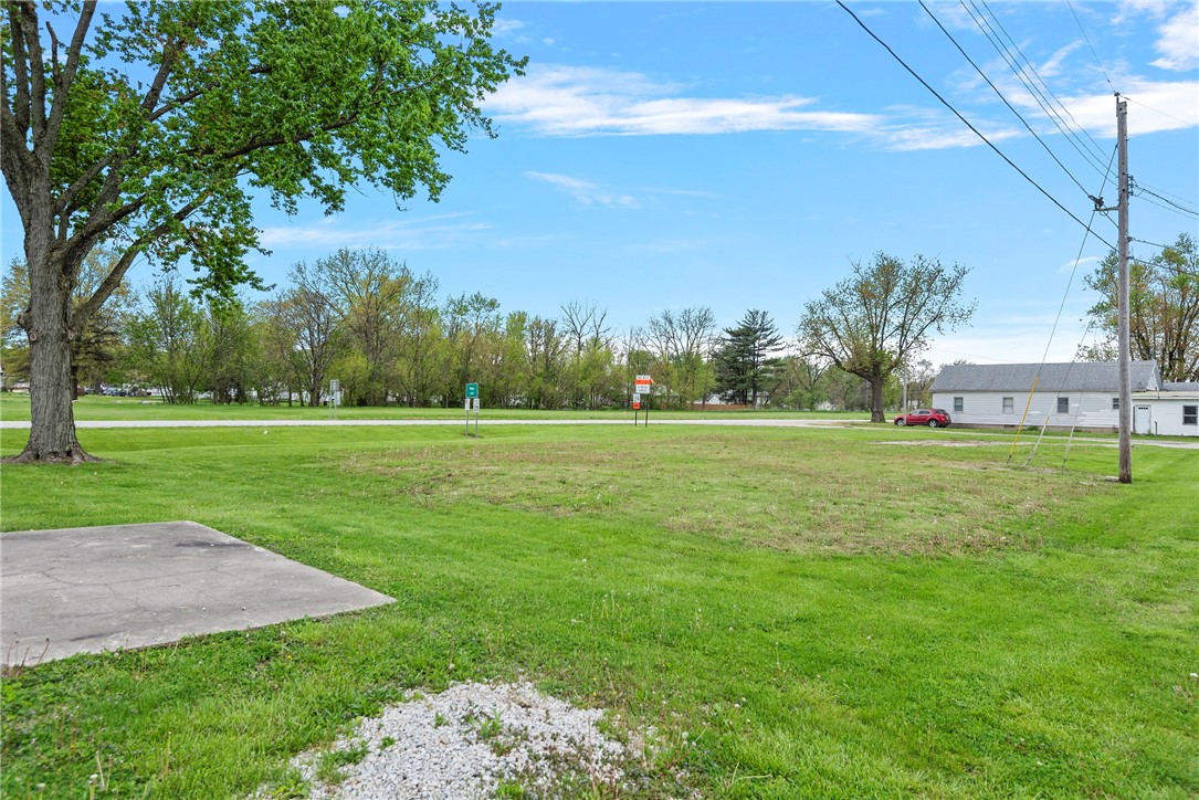 200 N Park Avenue Property Photo 8