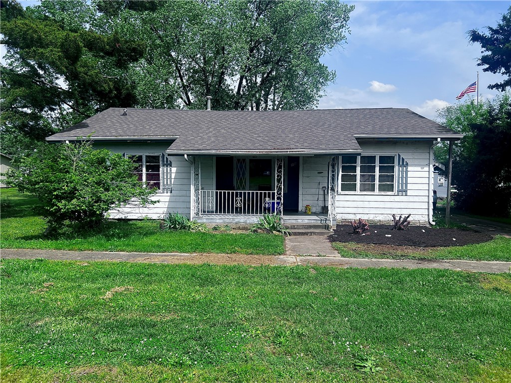 934 N Adams Street Property Photo