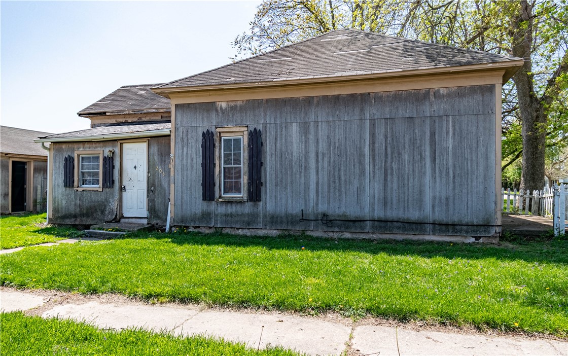Macon County Real Estate Listings Main Image
