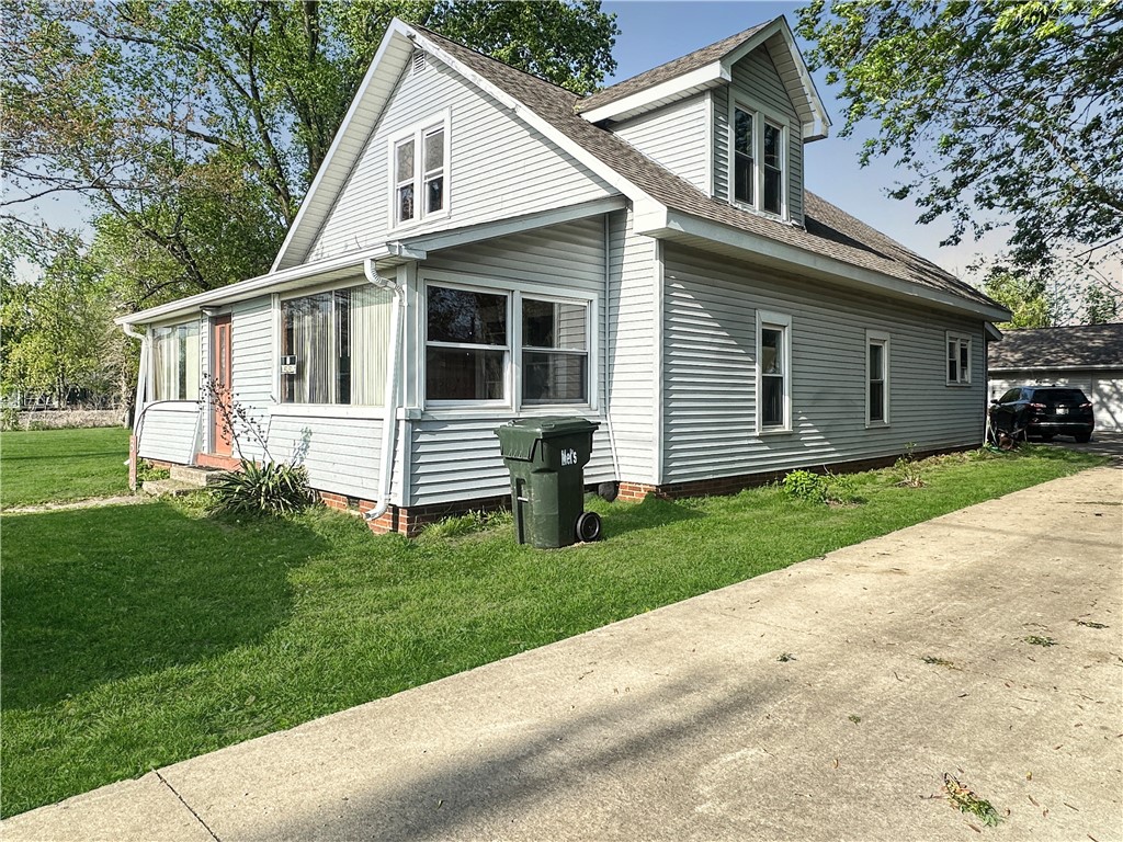 312 Ashmore Road Property Photo 2