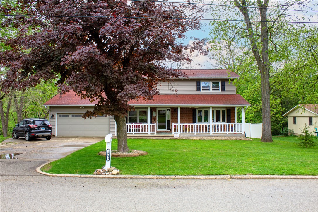 1230 Finley Avenue Property Photo 2