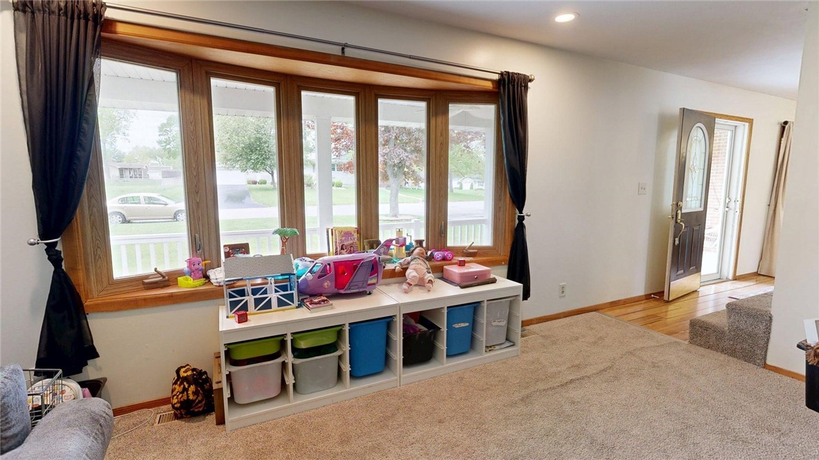 1230 Finley Avenue Property Photo 10