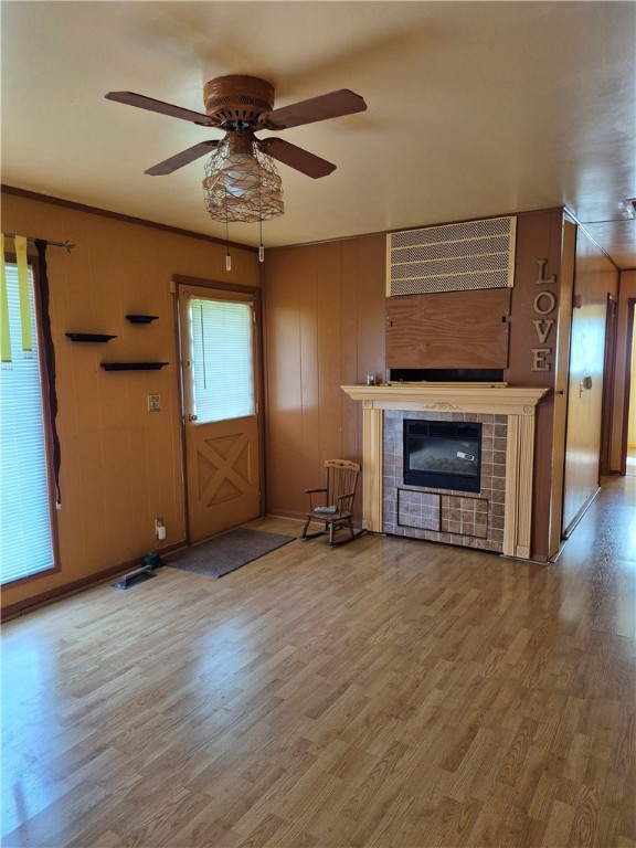 1102 Moore Street Property Photo 2