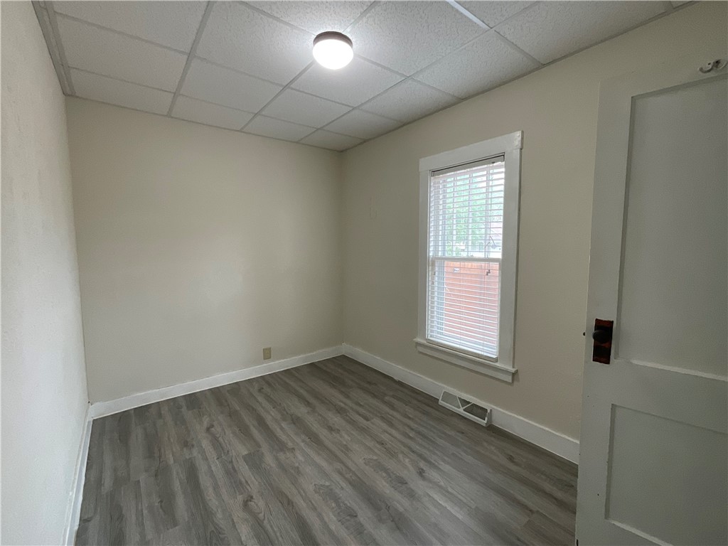 601 S Maple Street Property Photo 12