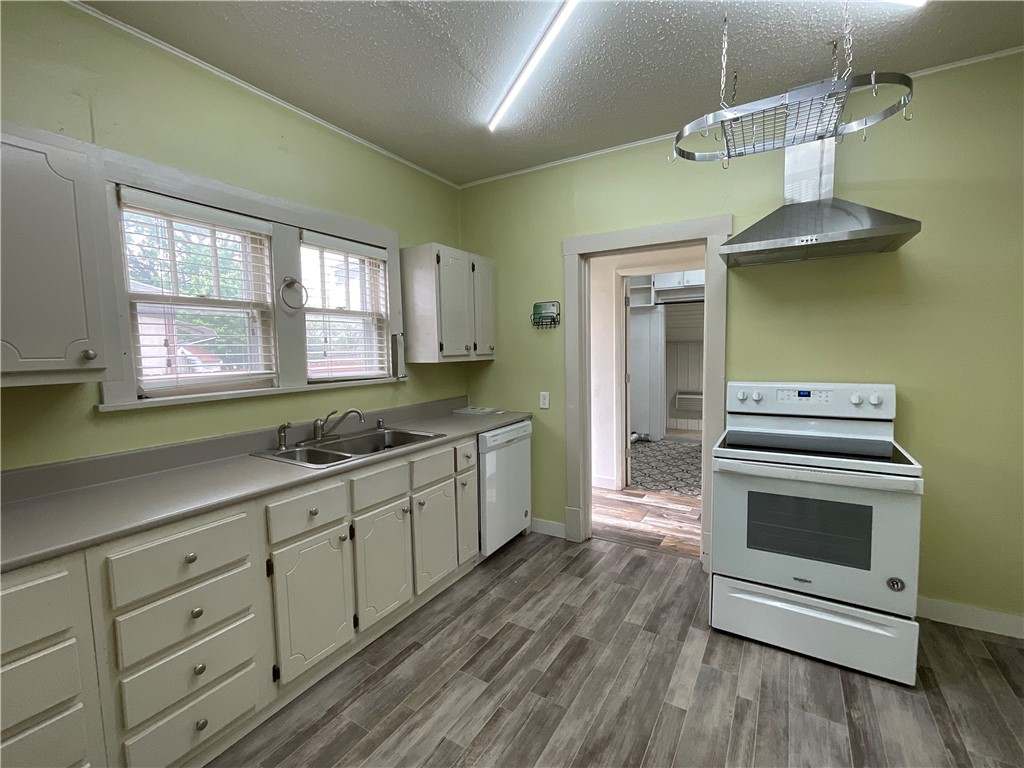 601 S Maple Street Property Photo 14