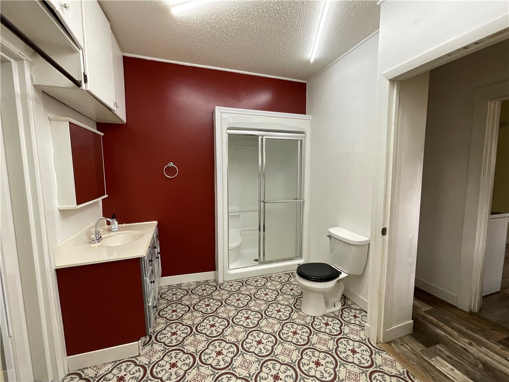 601 S Maple Street Property Photo 18