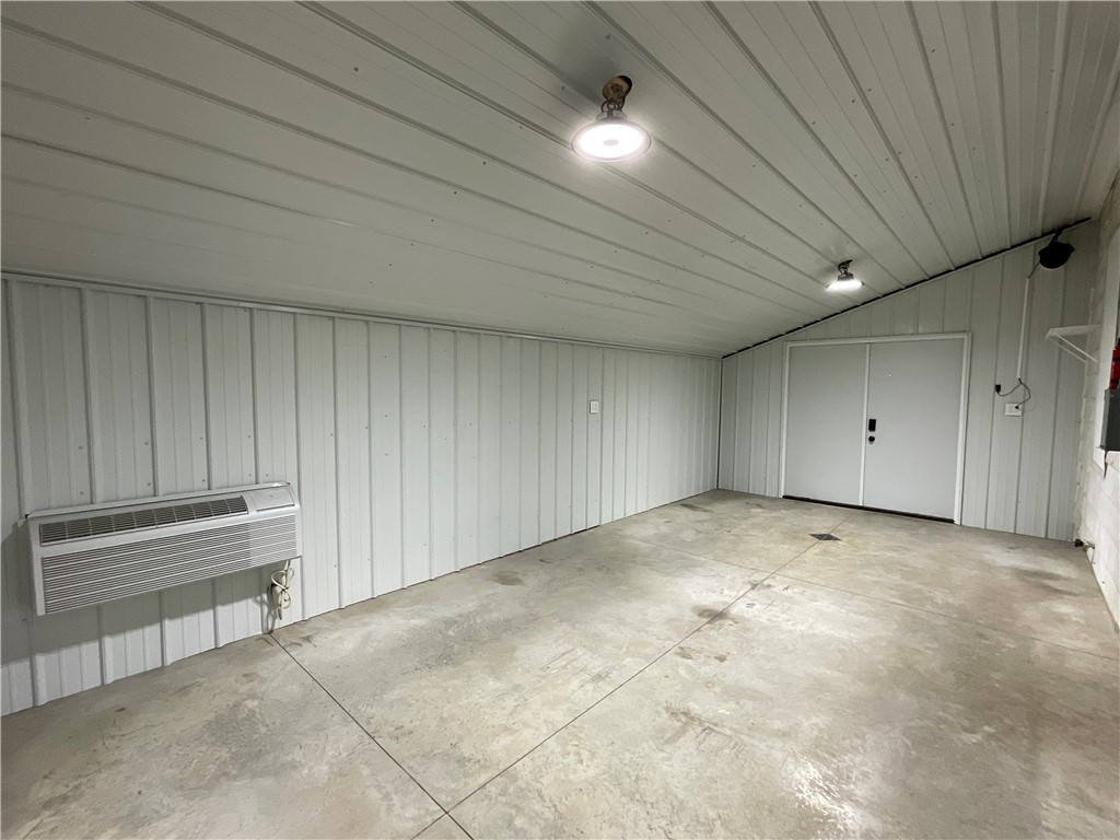 601 S Maple Street Property Photo 19