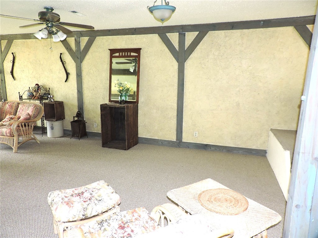16093 Pollywog Lane Property Photo 3