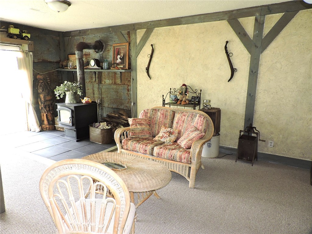 16093 Pollywog Lane Property Photo 4
