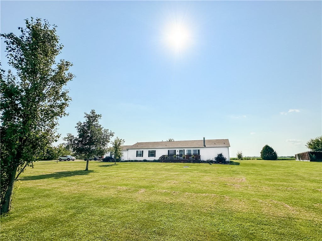 13060 1050th Street Property Photo