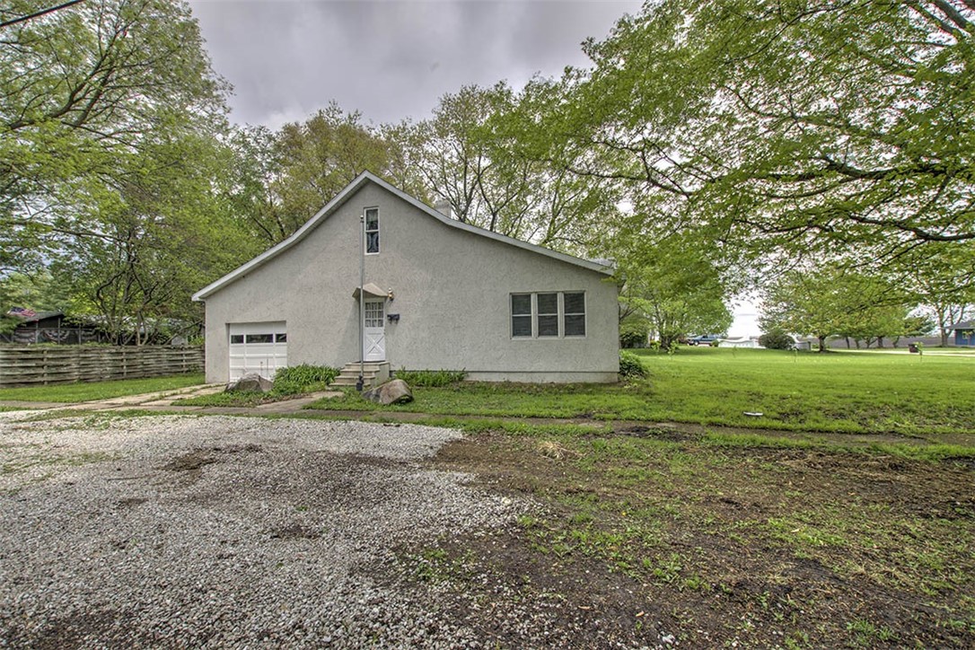 532 S Champaign Street Property Photo