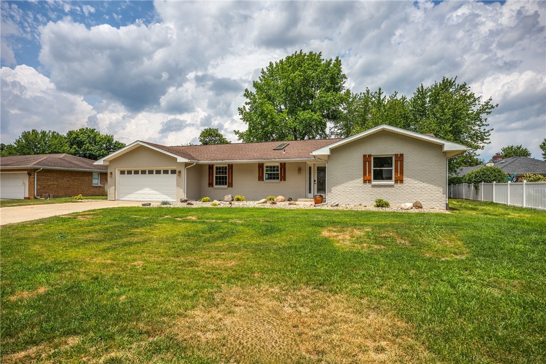 810 Park Hills Drive Property Photo 3