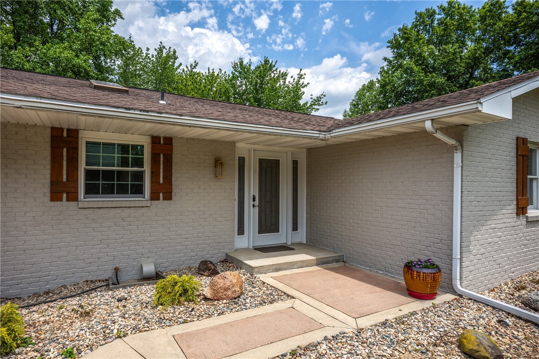 810 Park Hills Drive Property Photo 4
