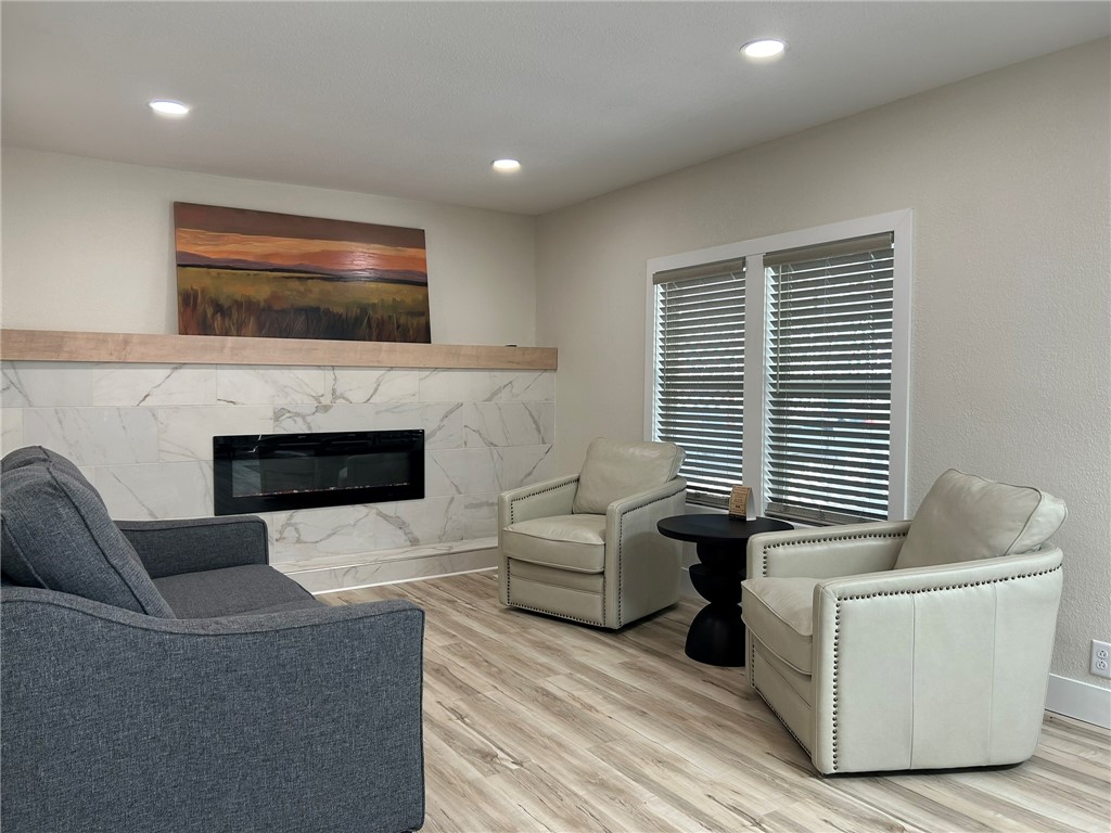 810 Park Hills Drive Property Photo 19