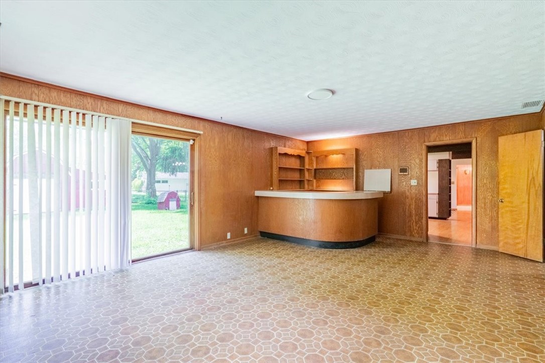 291 Michael Avenue Property Photo 8