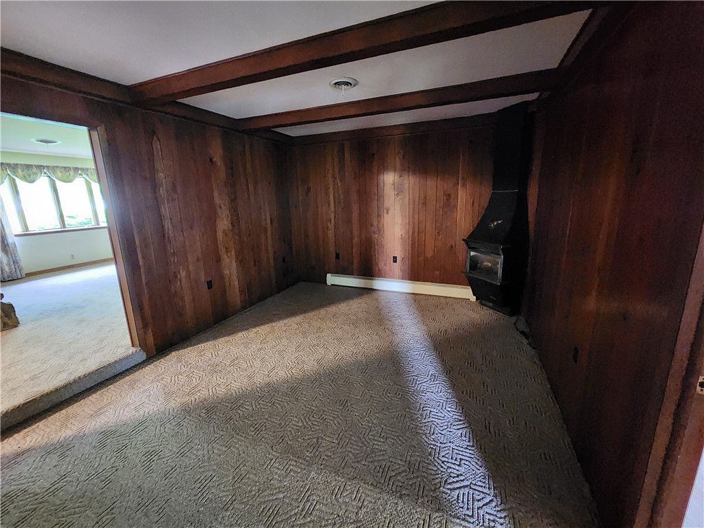 2638 E 1050th Avenue Property Photo 5