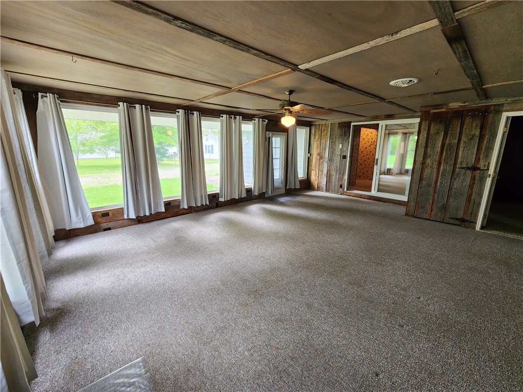 2638 E 1050th Avenue Property Photo 33