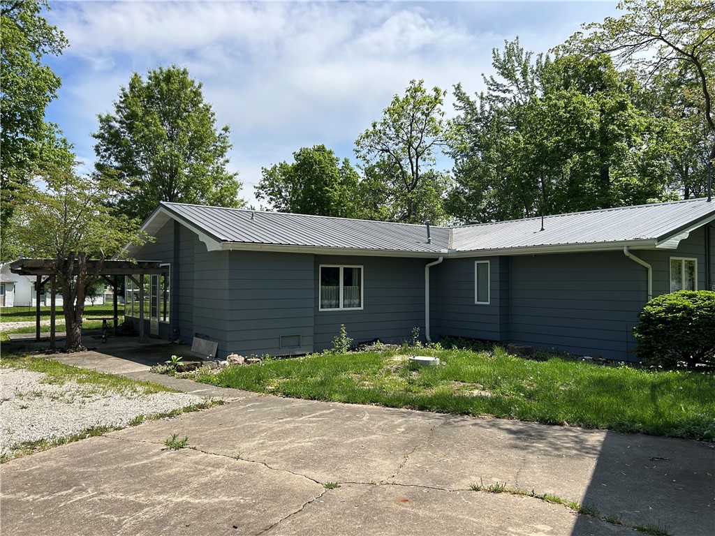 2638 E 1050th Avenue Property Photo 41