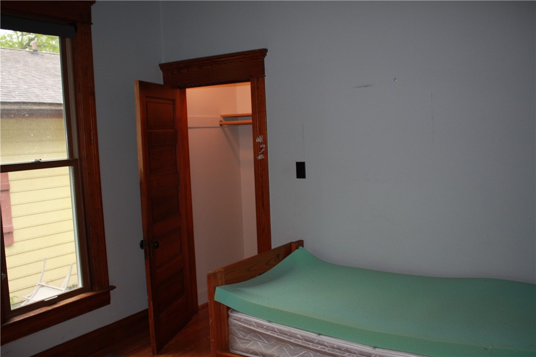 525 S Monroe Street Property Photo 16