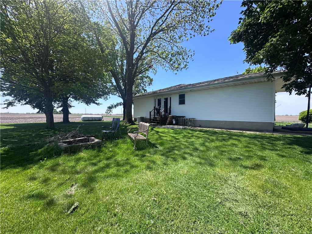 12822 N County Road 600e Property Photo 3