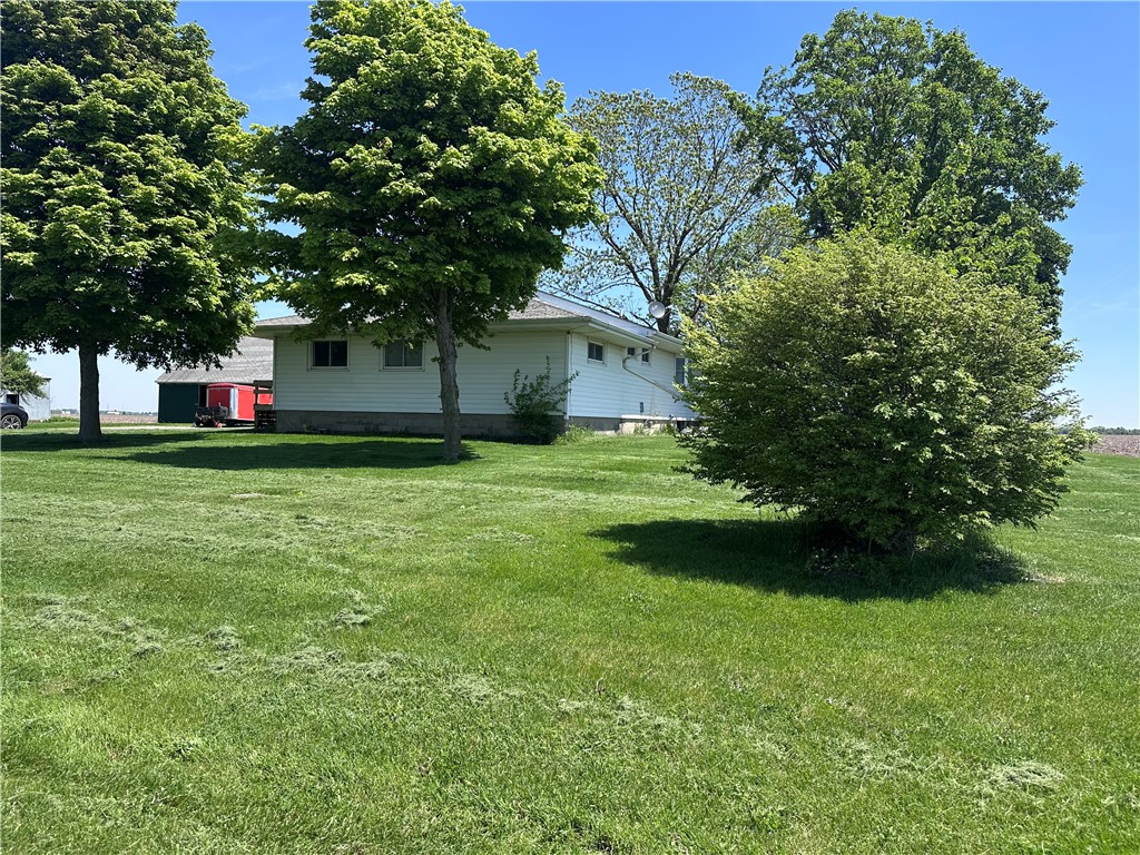 12822 N County Road 600e Property Photo 4