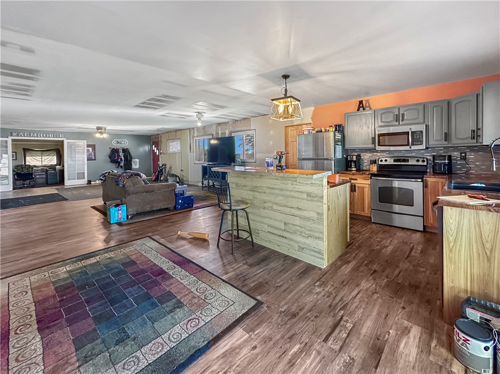 12822 N County Road 600e Property Photo 15
