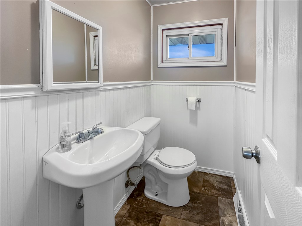 12822 N County Road 600e Property Photo 21