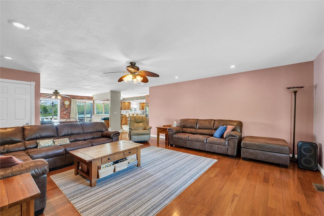 59 Vj Drive Property Photo 11