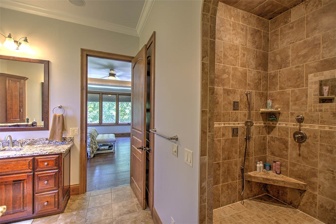 2125 Reserve Way Property Photo 22