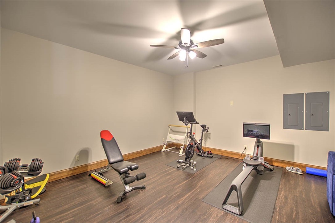 2125 Reserve Way Property Photo 39