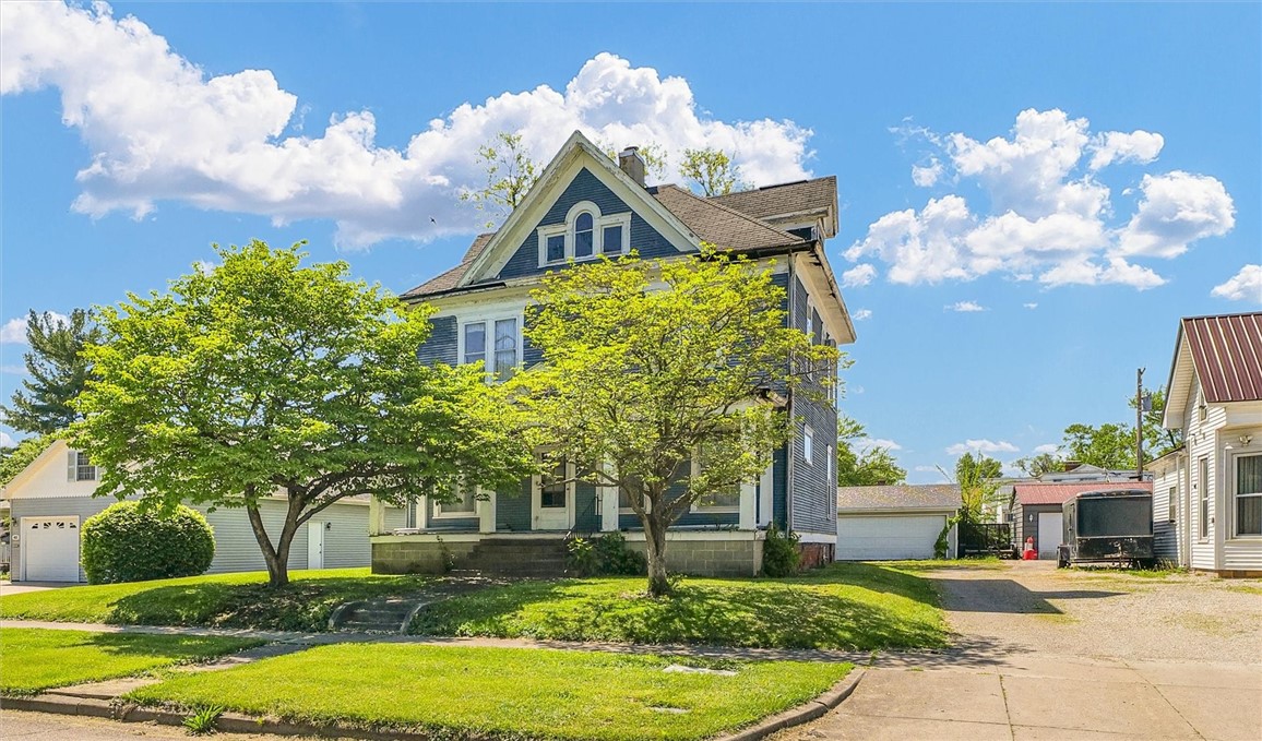 426 W Madison Street Property Photo
