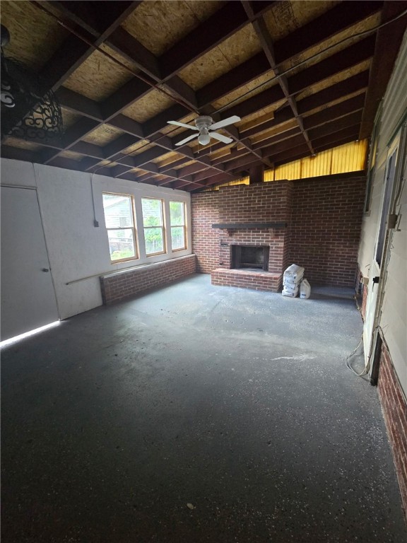 1809 E Decatur Street Property Photo 9