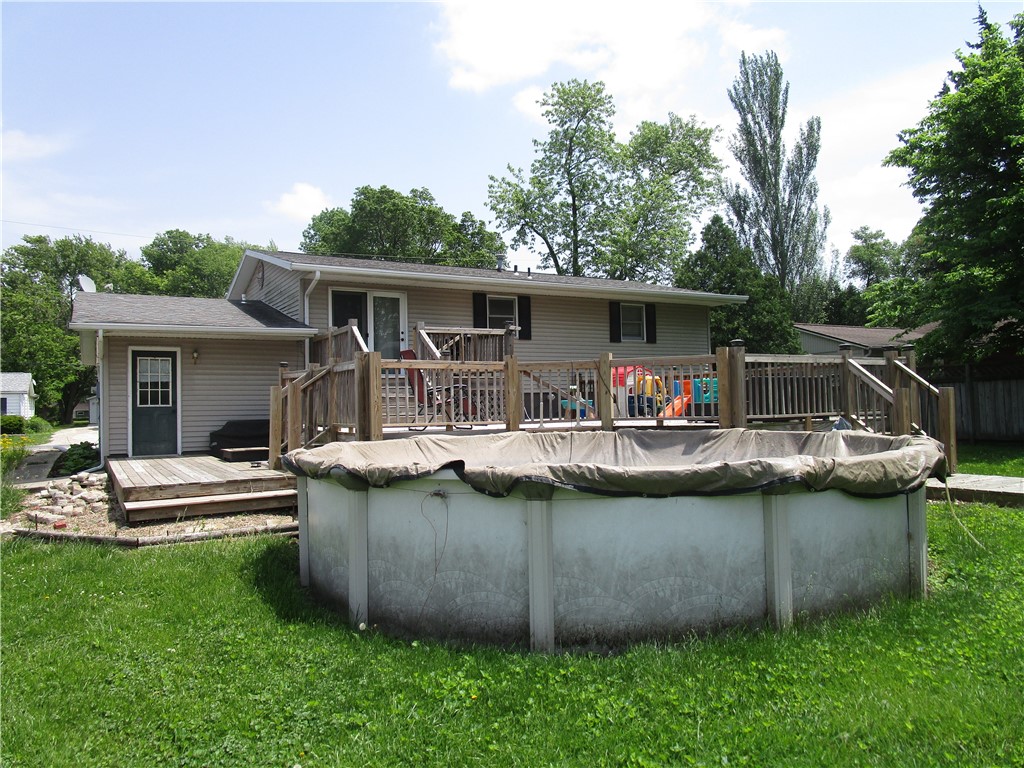 205 Franklin Street Property Photo 2