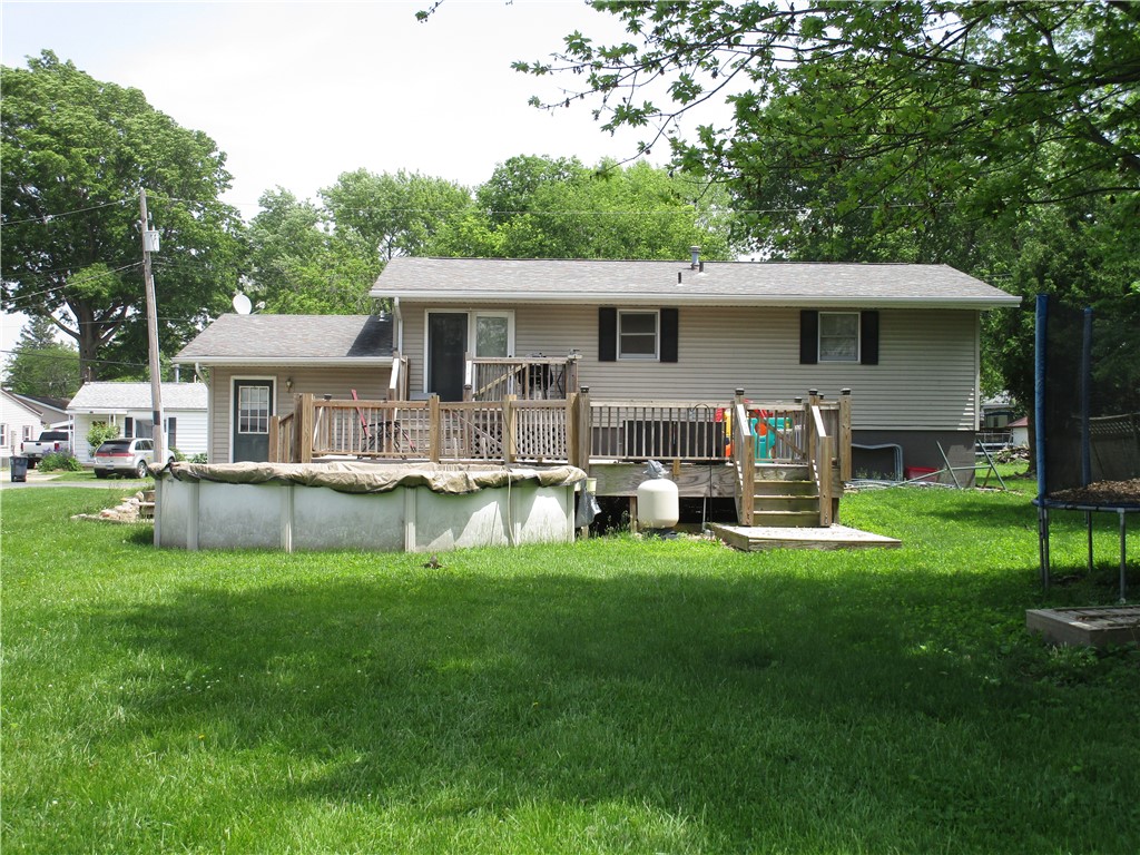 205 Franklin Street Property Photo 3