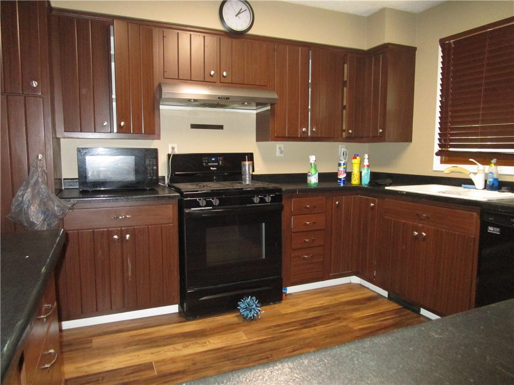 205 Franklin Street Property Photo 4