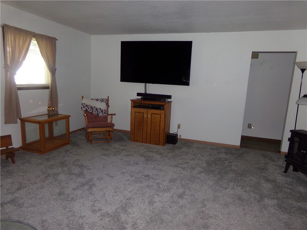 210 Kennedy Avenue Property Photo 3