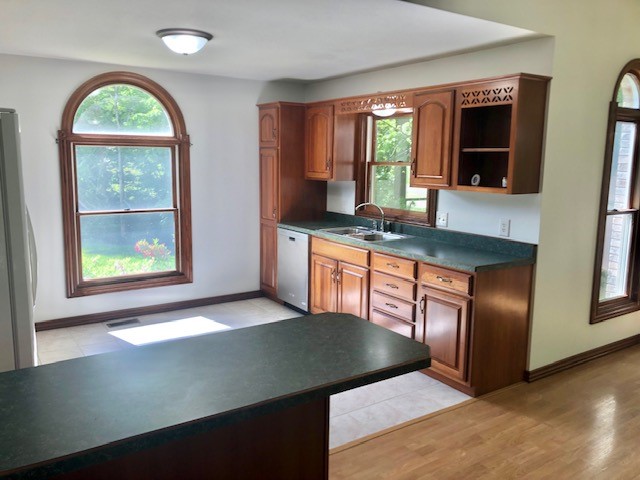 1110 S 2nd Street Property Photo 5
