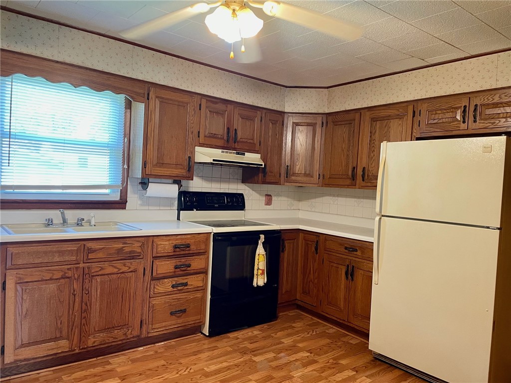 6 S Oakland Road Property Photo 3