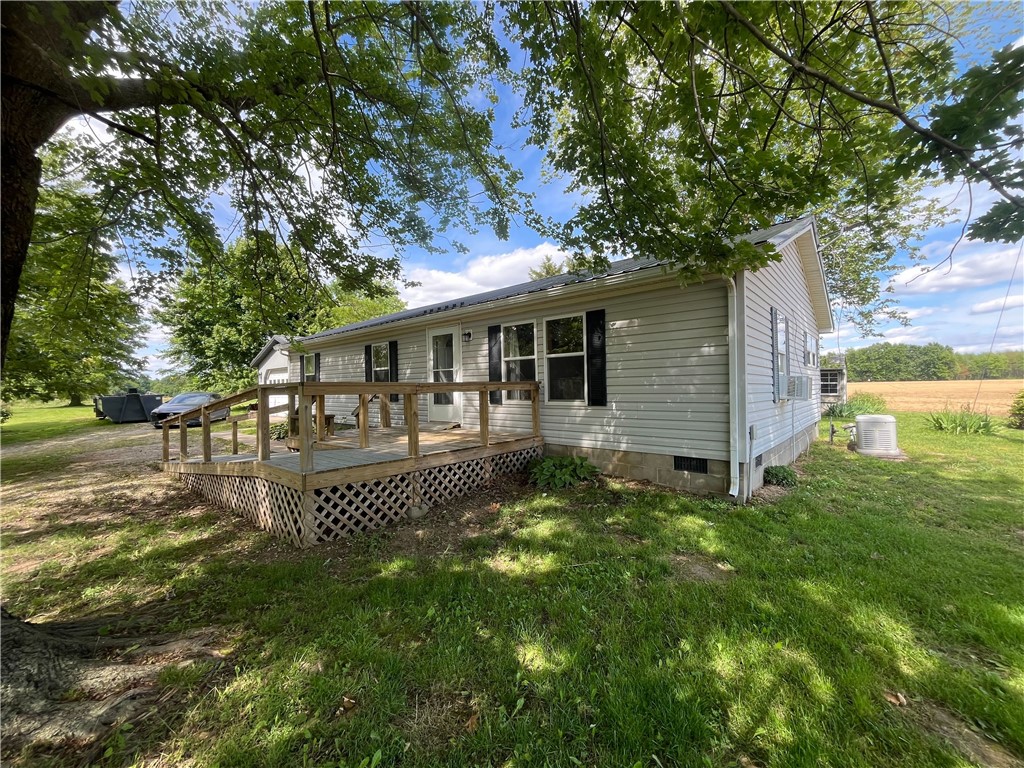 3691 N 1100th Street Property Photo 3