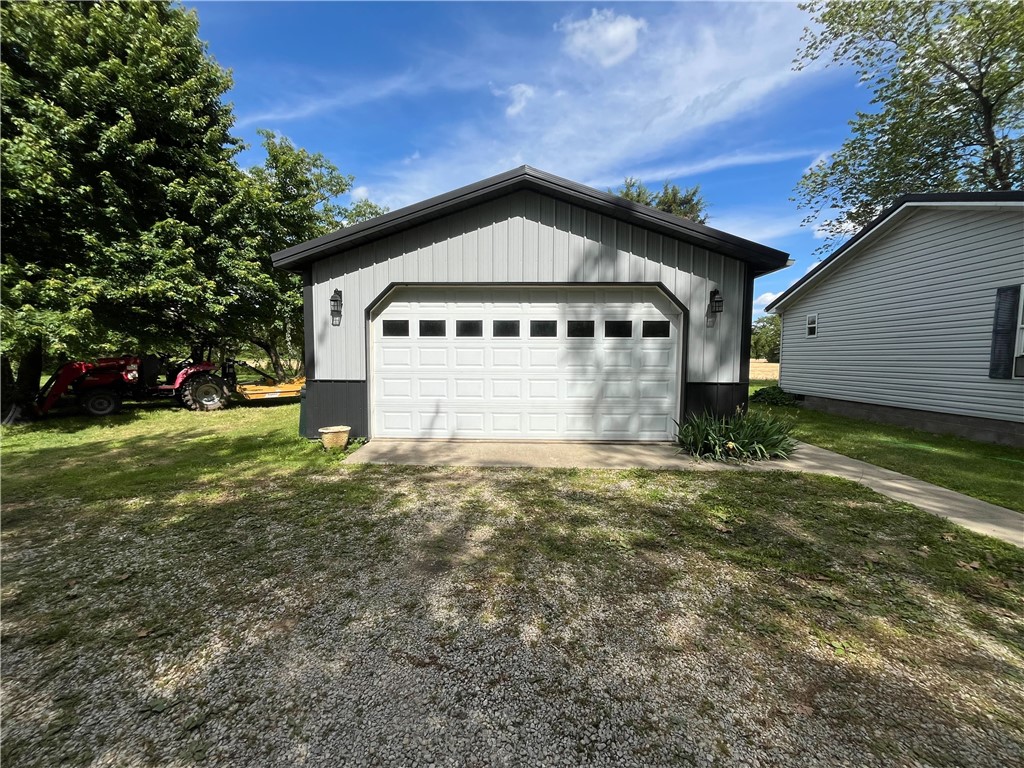 3691 N 1100th Street Property Photo 24