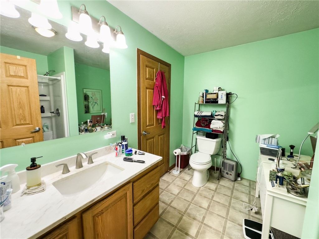1107 Pine Street Property Photo 12