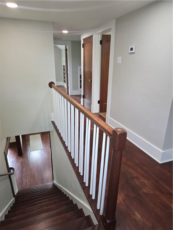 107 & 105 S Edwards Street Property Photo 17