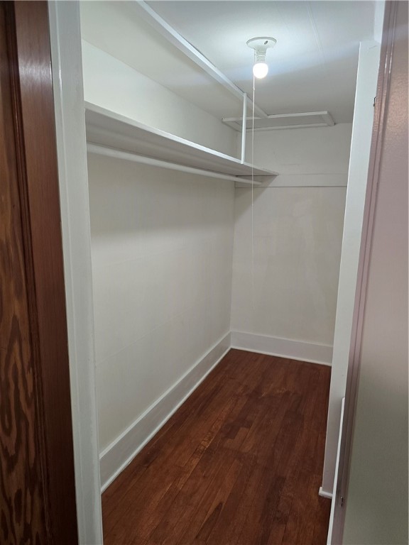 107 & 105 S Edwards Street Property Photo 22